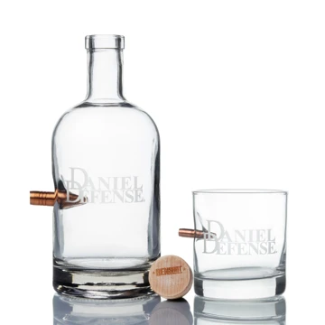 BenShot whiskey decanter and glasses with Daniel Defense logo engrave on the front